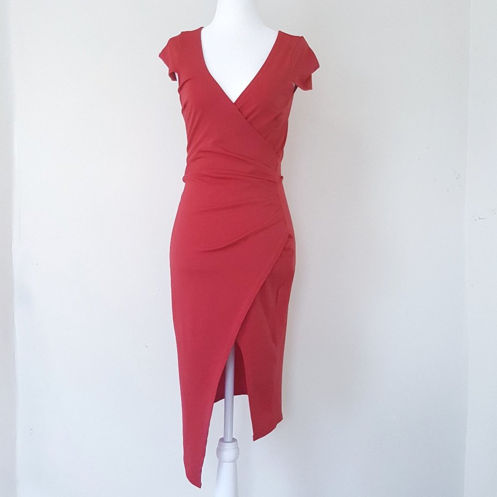 Boohoo | Red Asymmetrical Dress – 2/XS